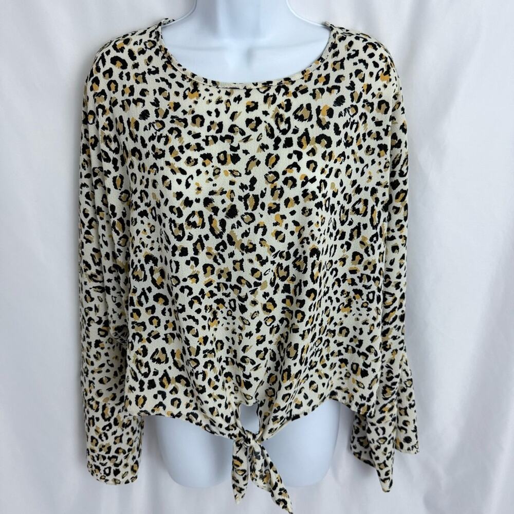 Newbury Kustoms Front Tie Top Size Large